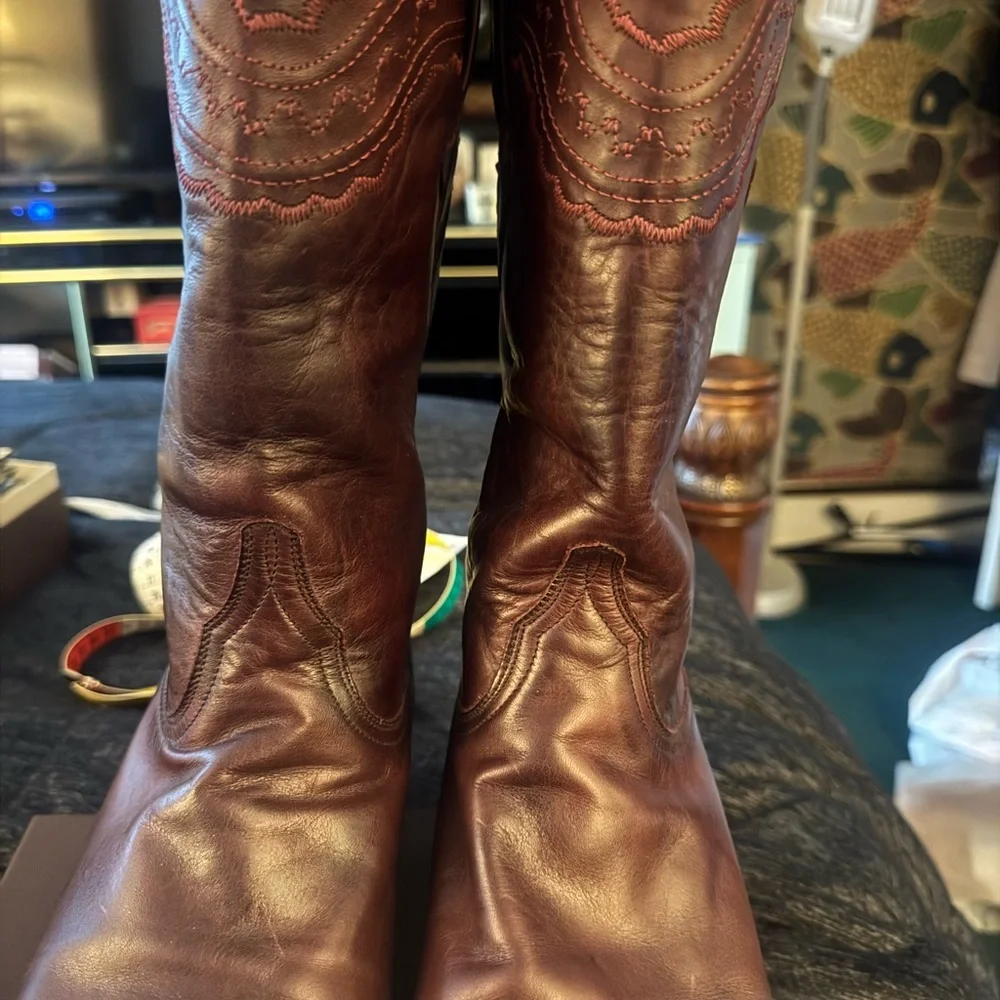 Men's Lucchese Cowboy Boots. Handmade.
Size 12 Black Cherry Just Classics - Picture 7 of 10